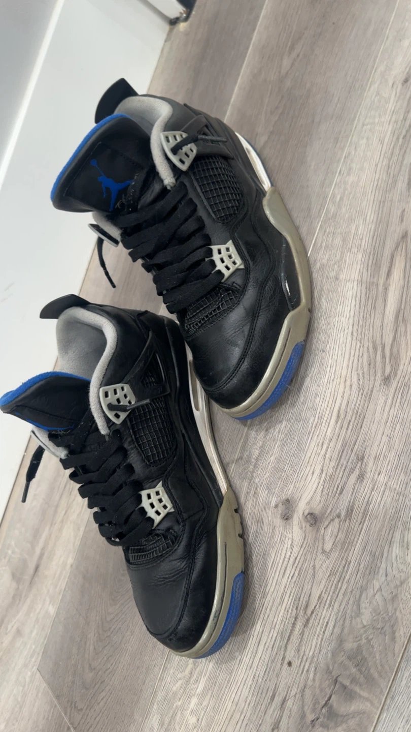 Jordan 4 Retro alternate Motorsport