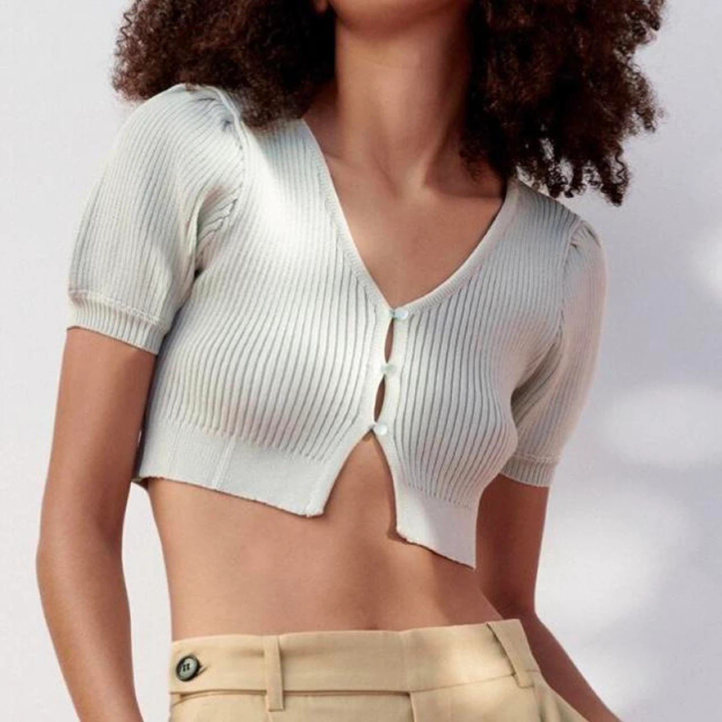 BNWT Zara Ribbed Crop Cardigan - photo 2