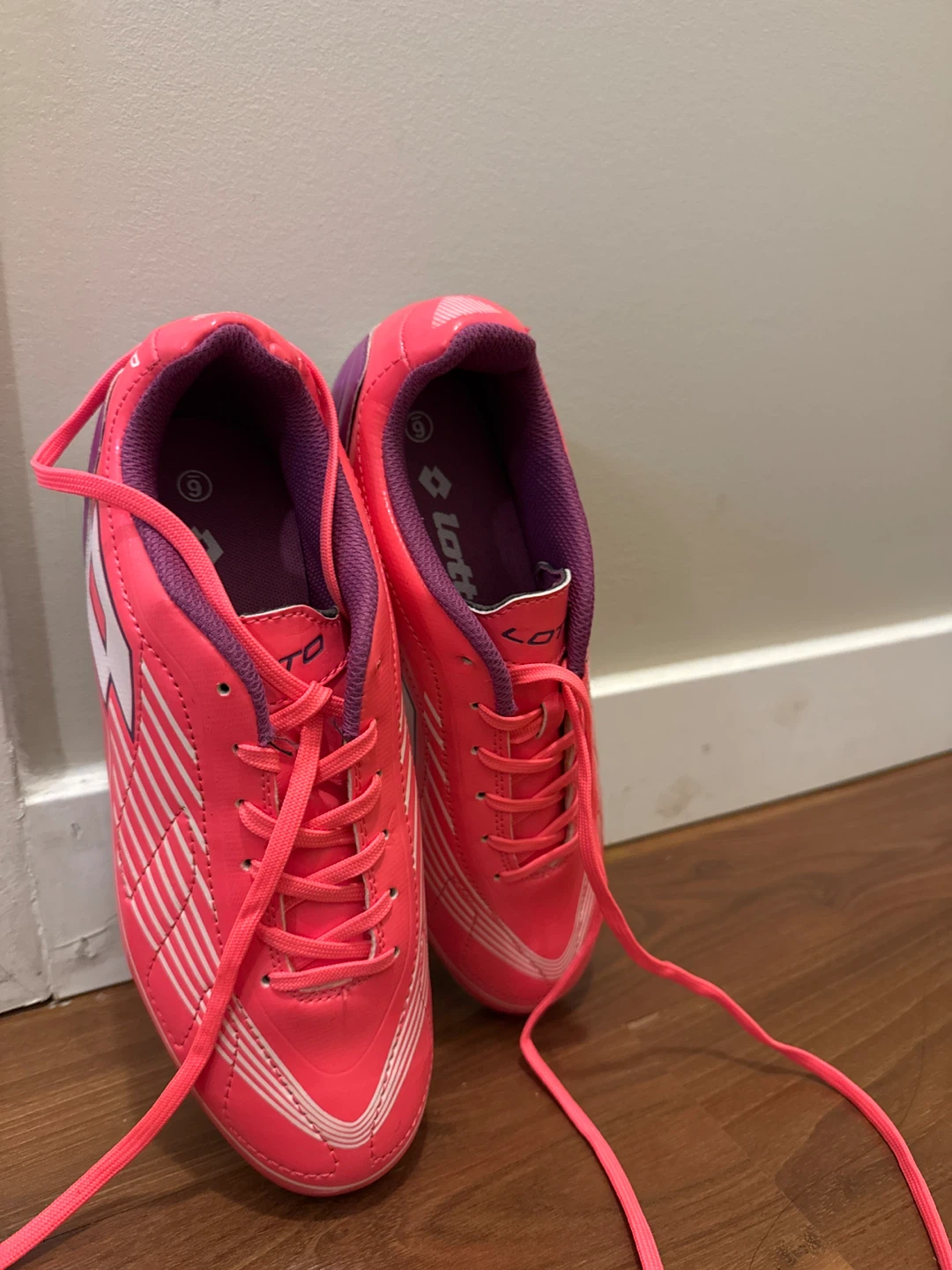 Lotto Pink Soccer Cleats - Size 9