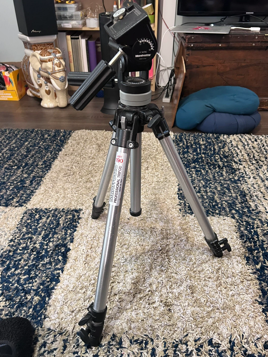 Manfrotto professional tripod
