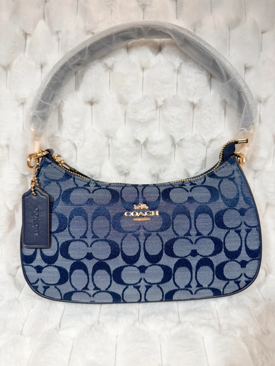 💙Coach Teri Shoulder Bag | Navy Blue Leather |✨