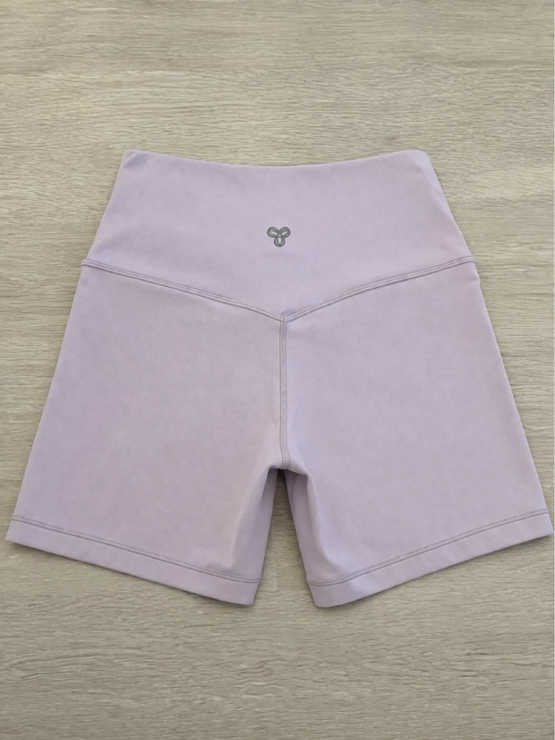 Tna Aritzia Light Pink Biker Shorts - photo 2