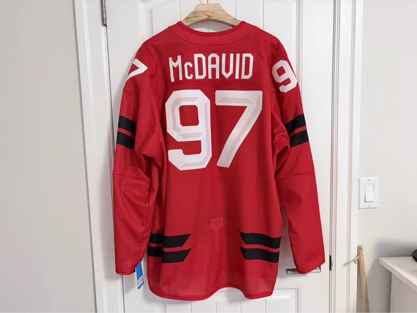 BNWT Authentic Bauer 2026 Canada McDavid Semi Pro Jersey 56