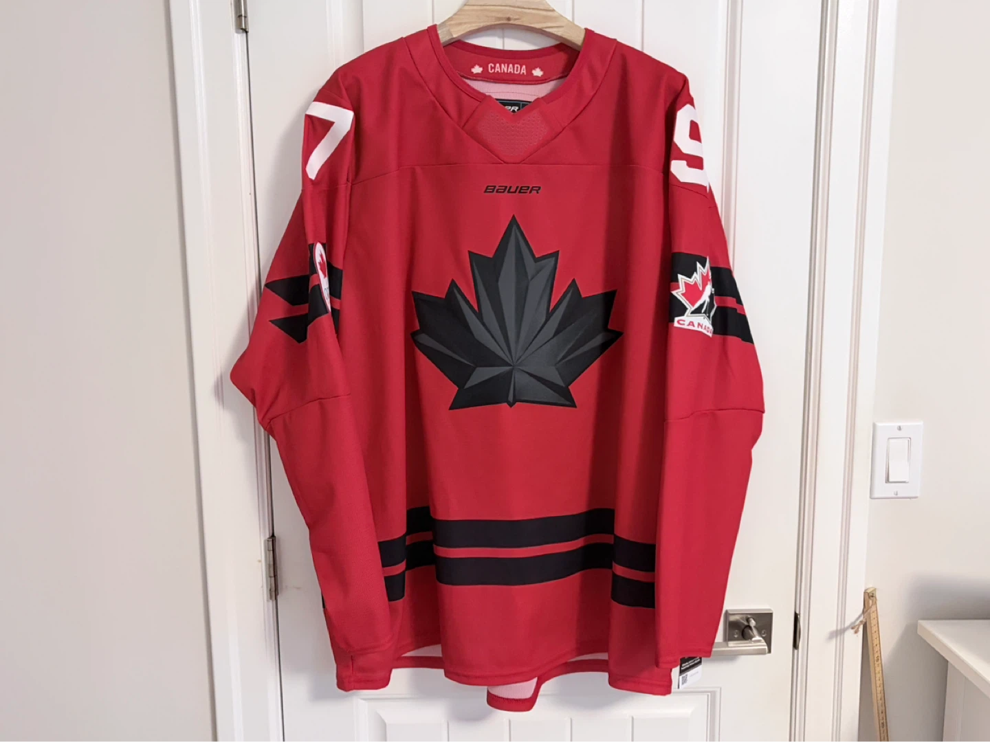 BNWT Authentic Bauer 2026 Canada McDavid Semi Pro Jersey 56 - photo 4