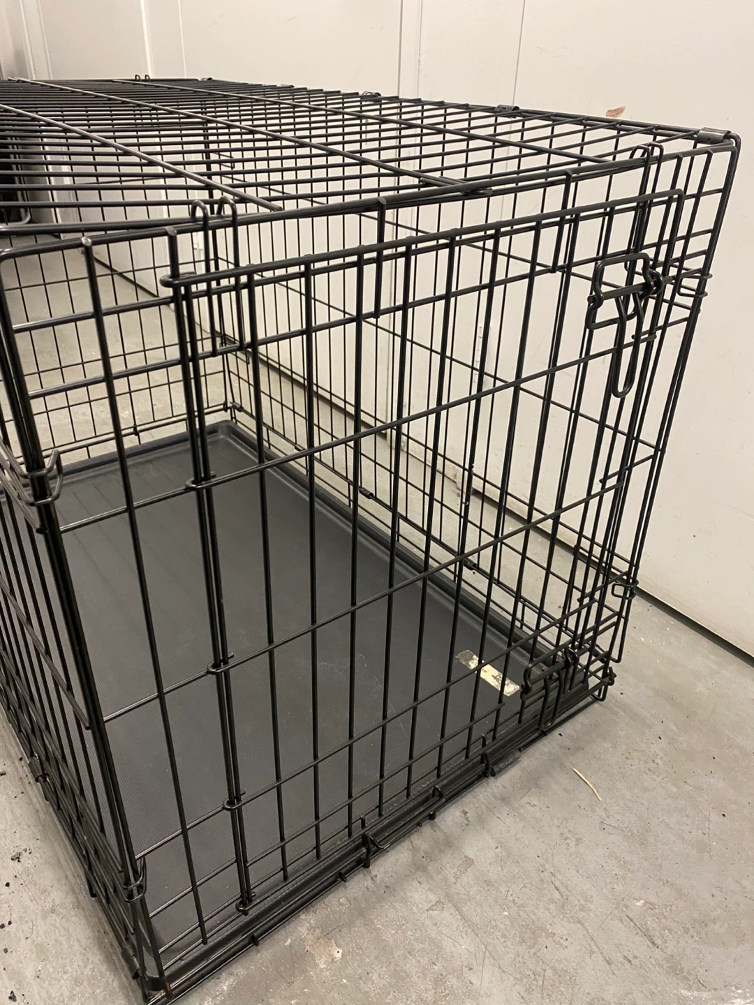 Black Wire Dog Crate with Tray - photo 3