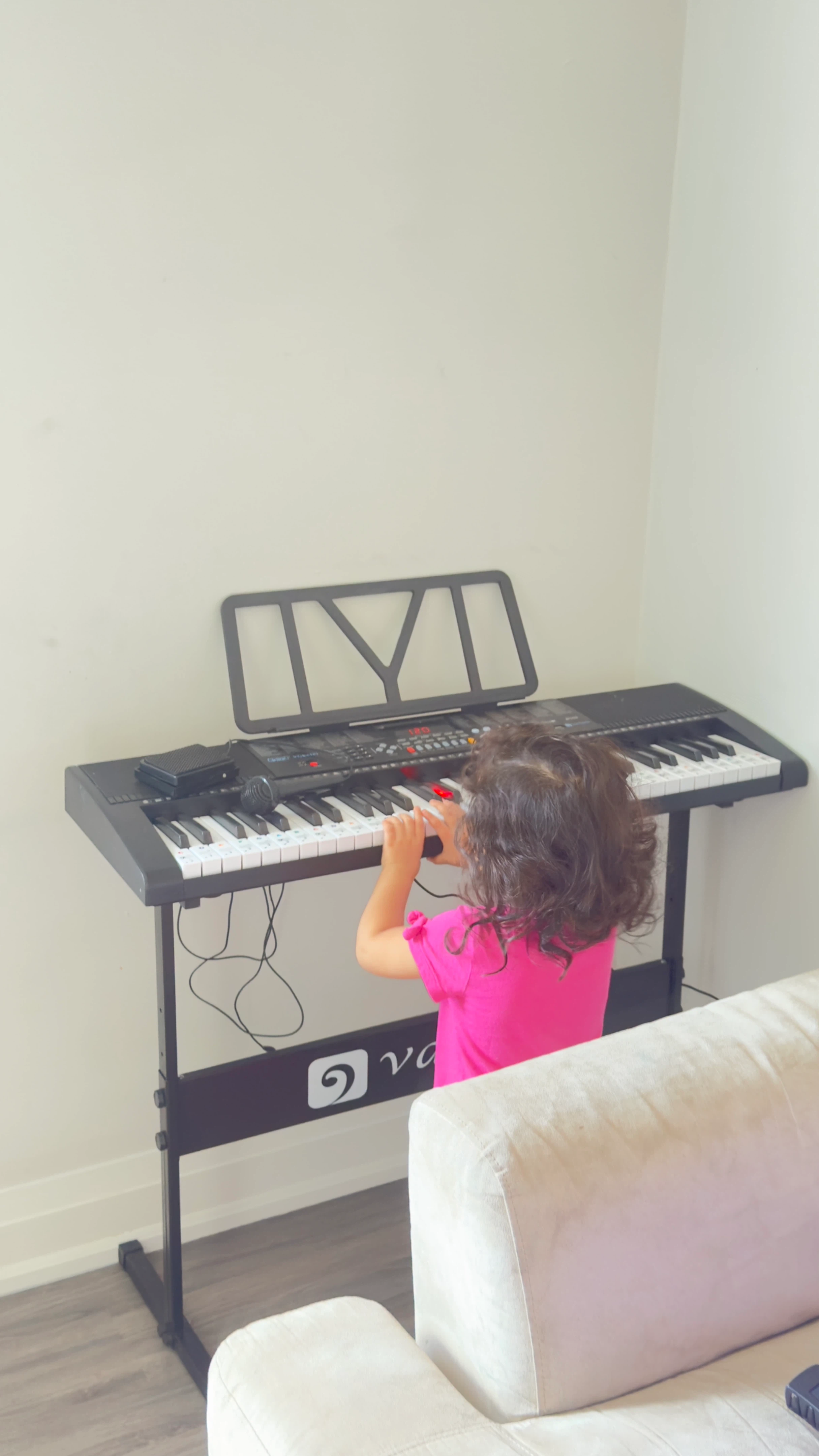 Vangoa VGK6101 61-Key Portable Electronic Keyboard Piano - Black - photo 2
