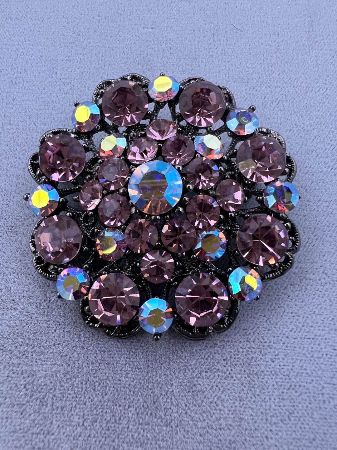 Vintage Shimmering Rhinstone Brooch