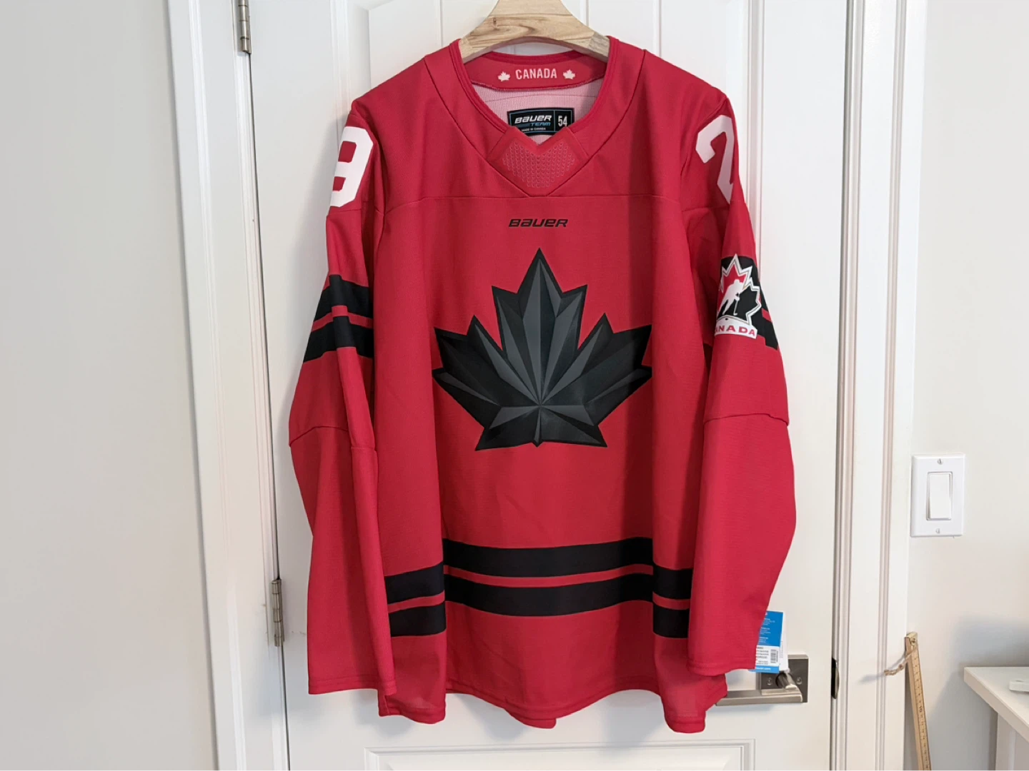 BNWT Authentic Bauer 2026 Canada MacKinnon Semi Pro Jersey 54 - photo 5