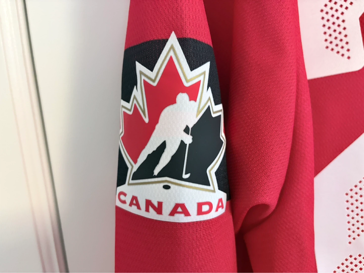 BNWT Authentic Bauer 2026 Canada MacKinnon Semi Pro Jersey 54 - photo 3
