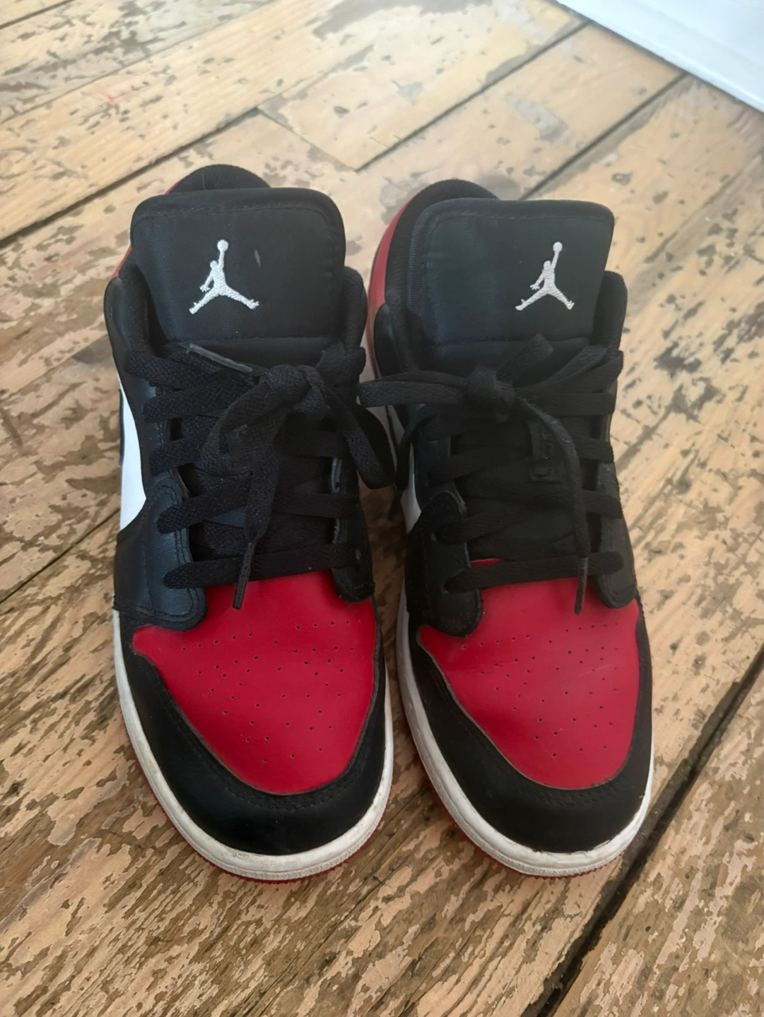 Air Jordan 1 Low SE (GS) Size 6Y - photo 2