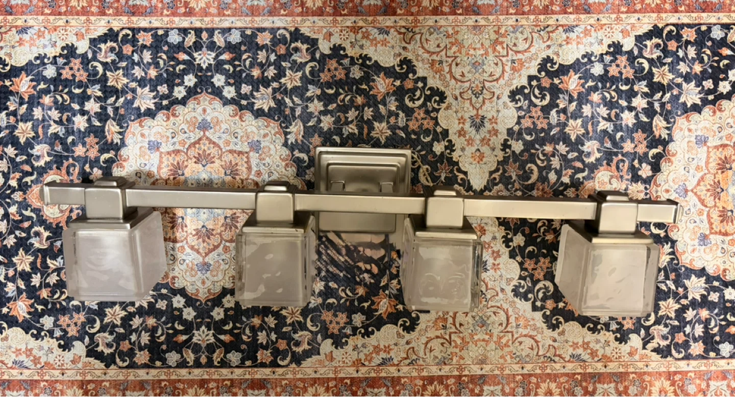 **LAST CHANCE** Moën 4-Light Vanity Light Fixture - photo 2