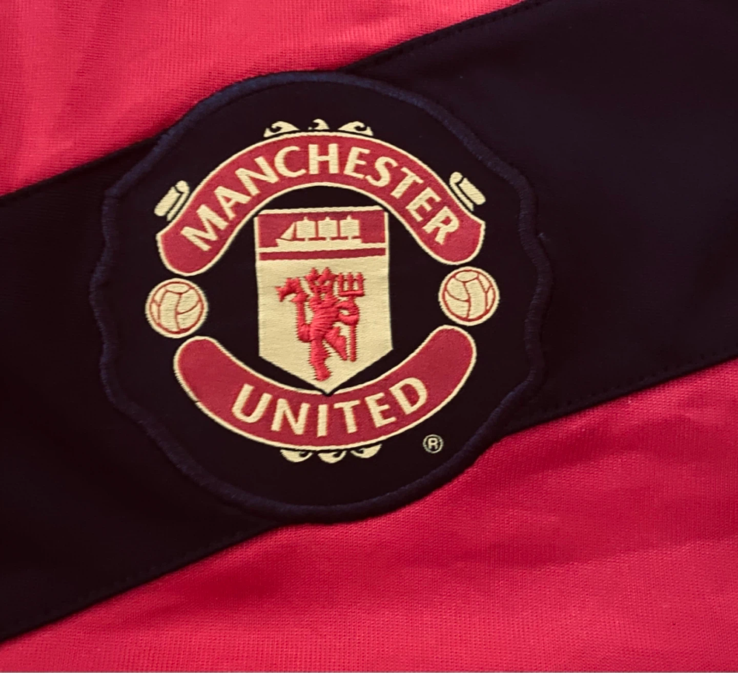 Manchester United AIG Jersey - photo 2