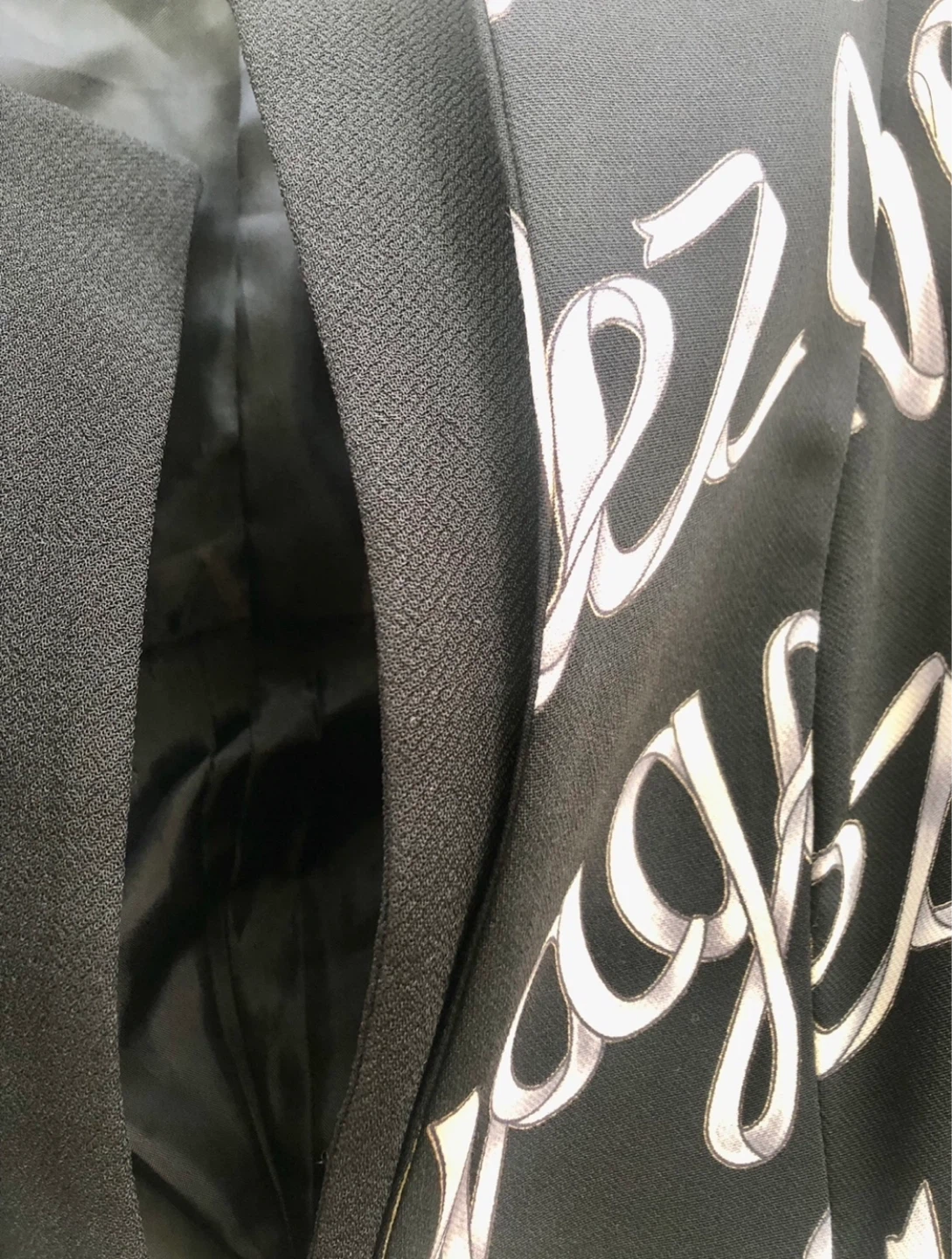 Black and White Script Print Blazer - photo 3