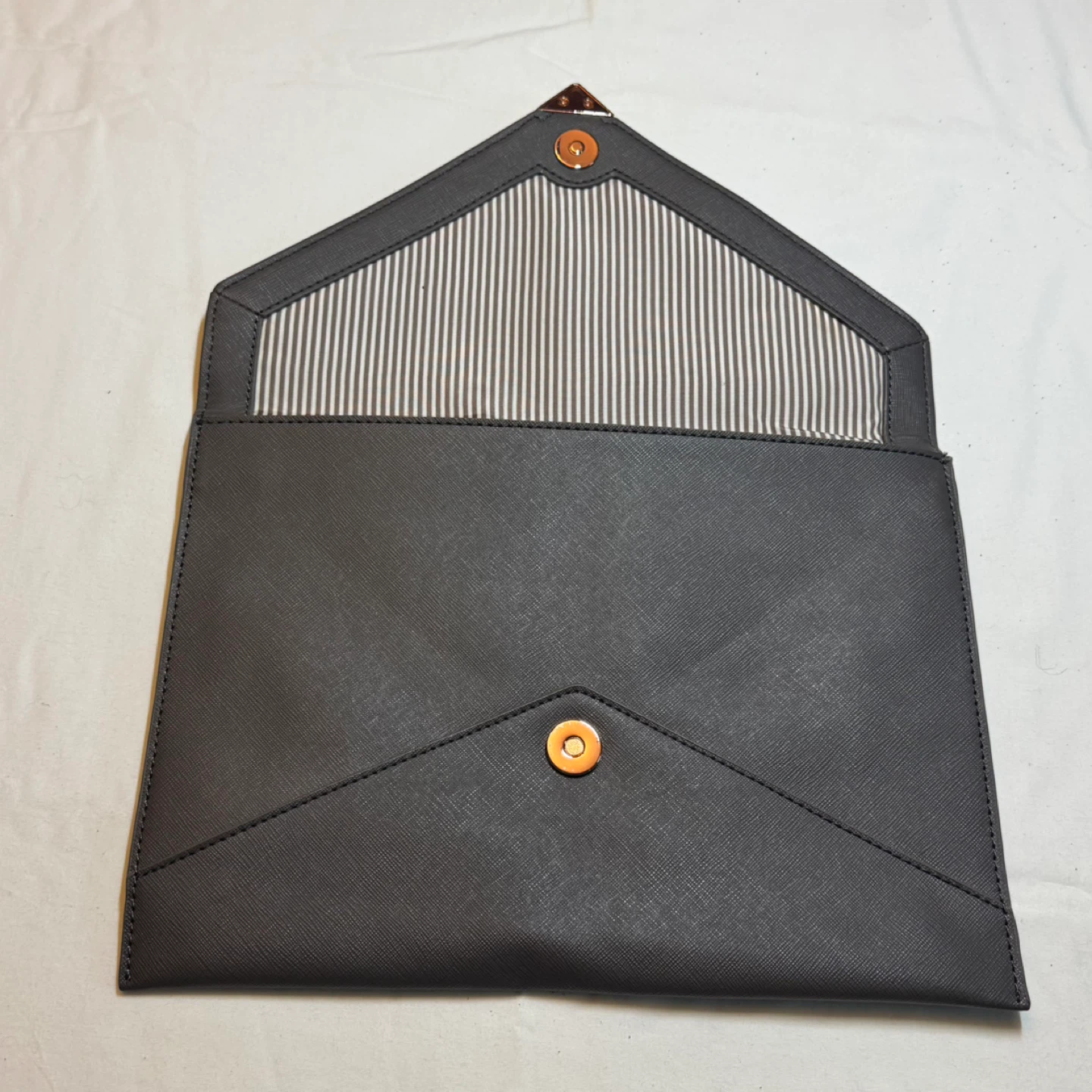 Banana Republic Dark Gray Envelope Clutch - photo 2