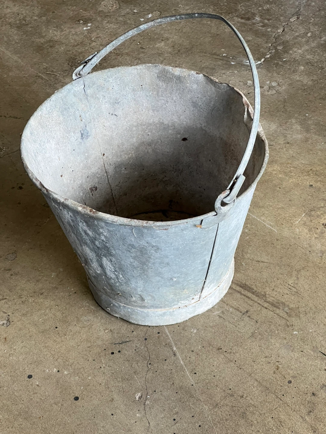 Vintage Farmhouse Bucket - photo 3