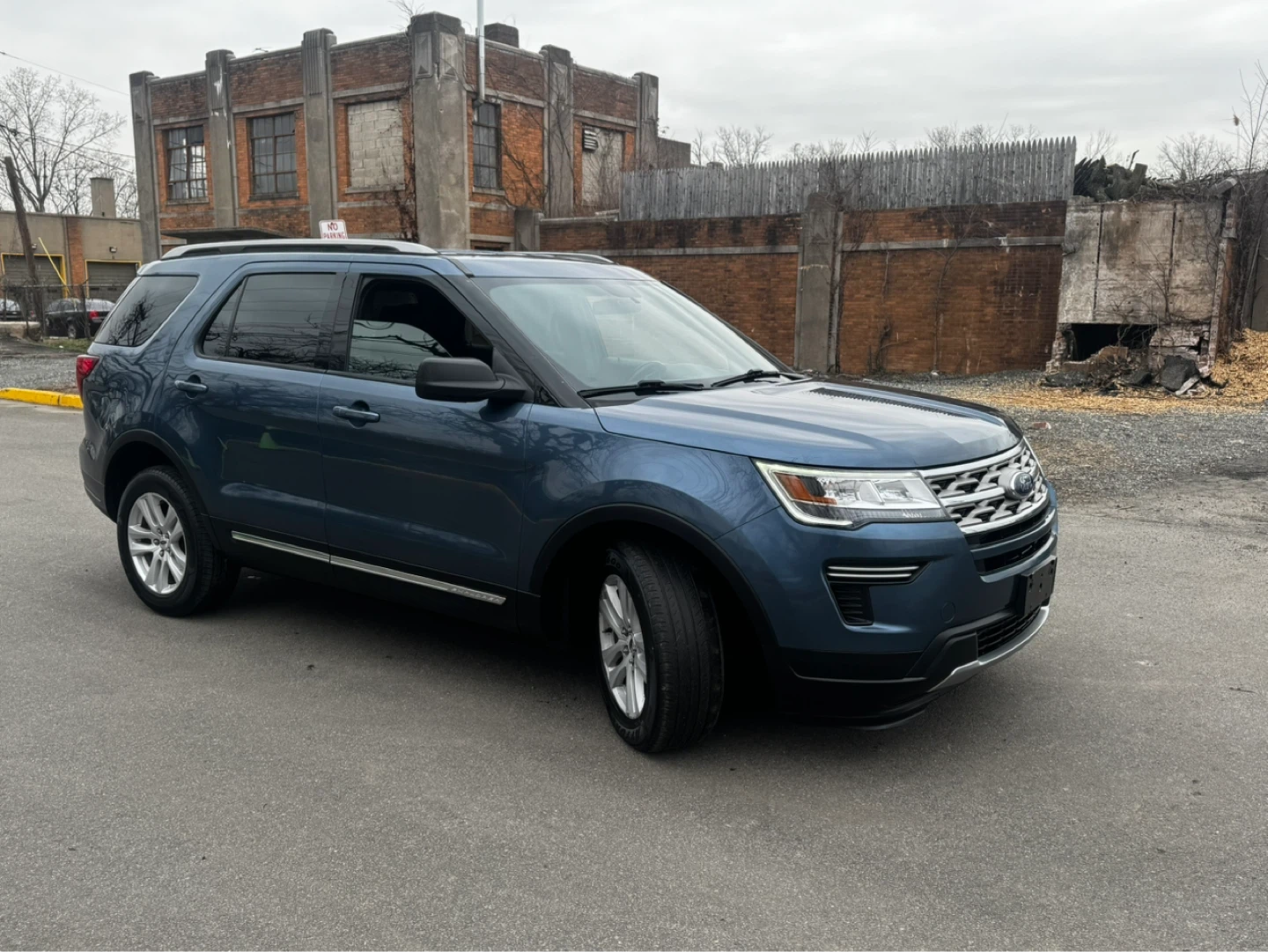 2018 Ford Explorer XLT - photo 5