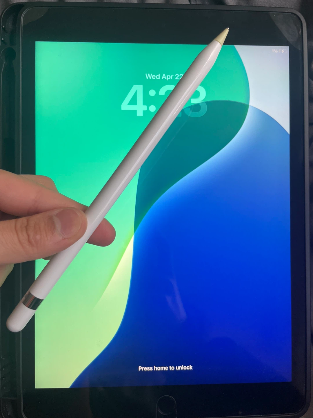 Apple iPad 9th Generation - photo 2