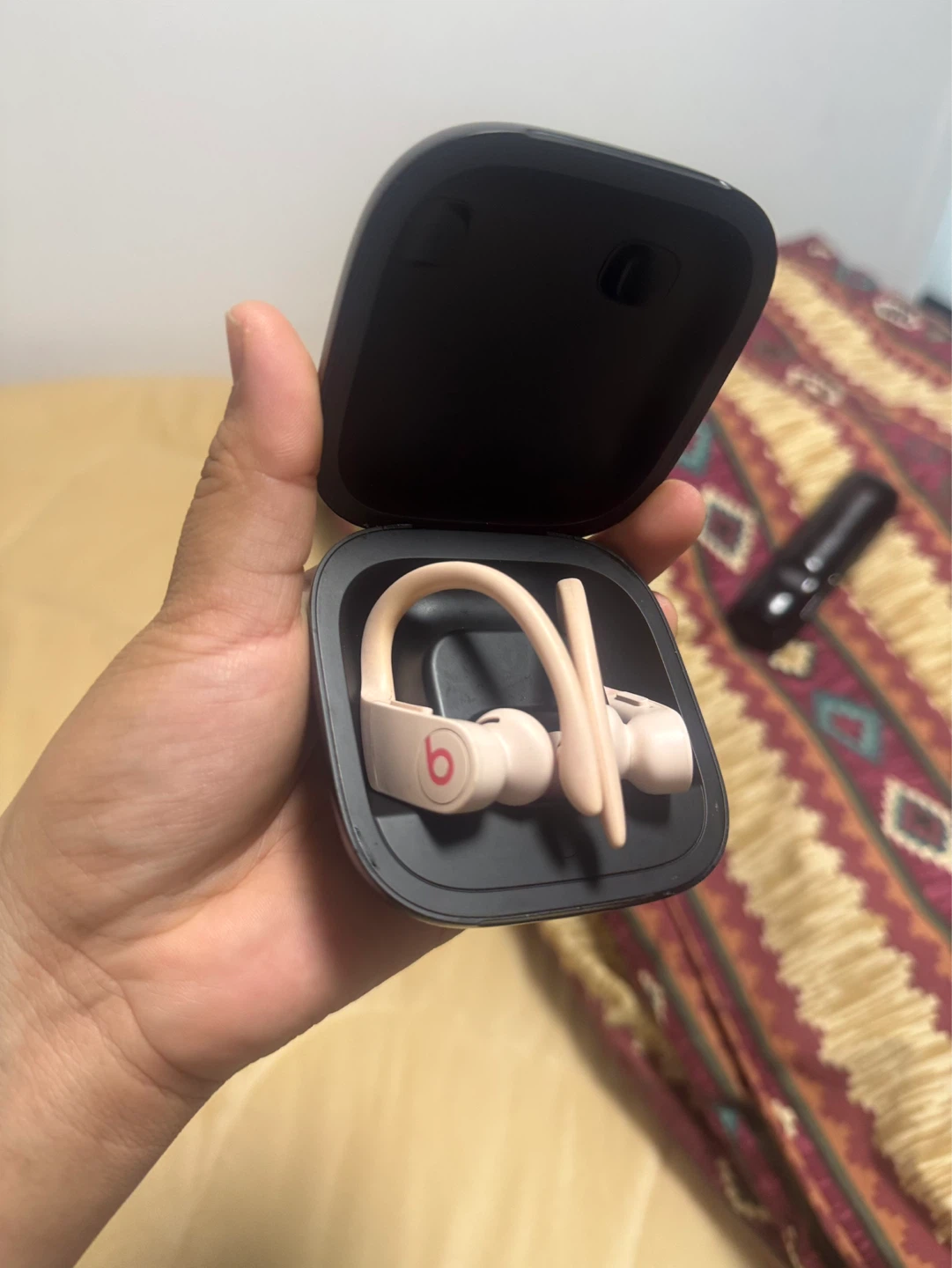Vendo auriculares originales color rosa