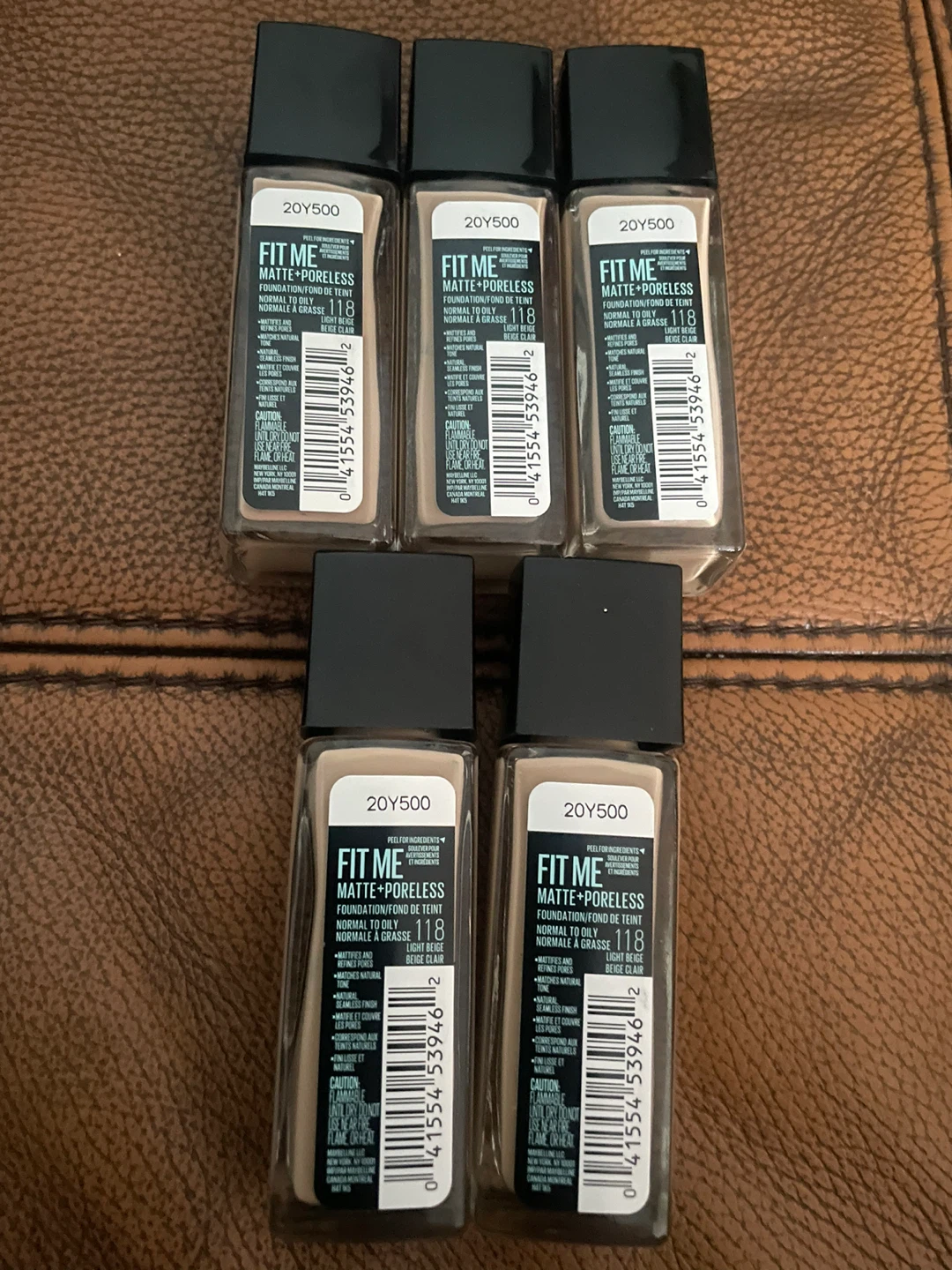 Maybelline Fit Me Matte + Poreless Foundation 118 Light Beige - photo 2