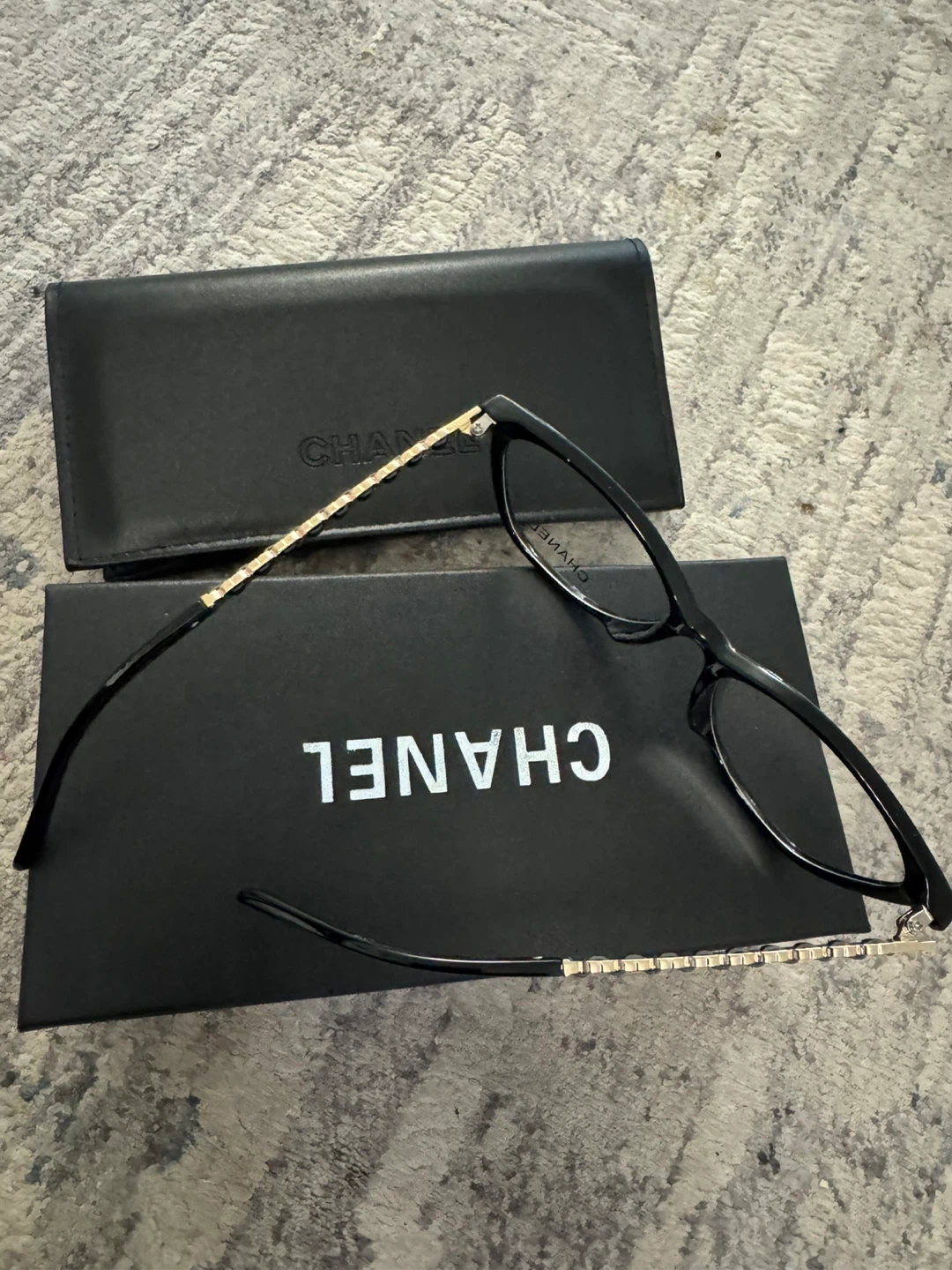 Chanel Black Chain Detail Eyeglasses high quality - photo 4