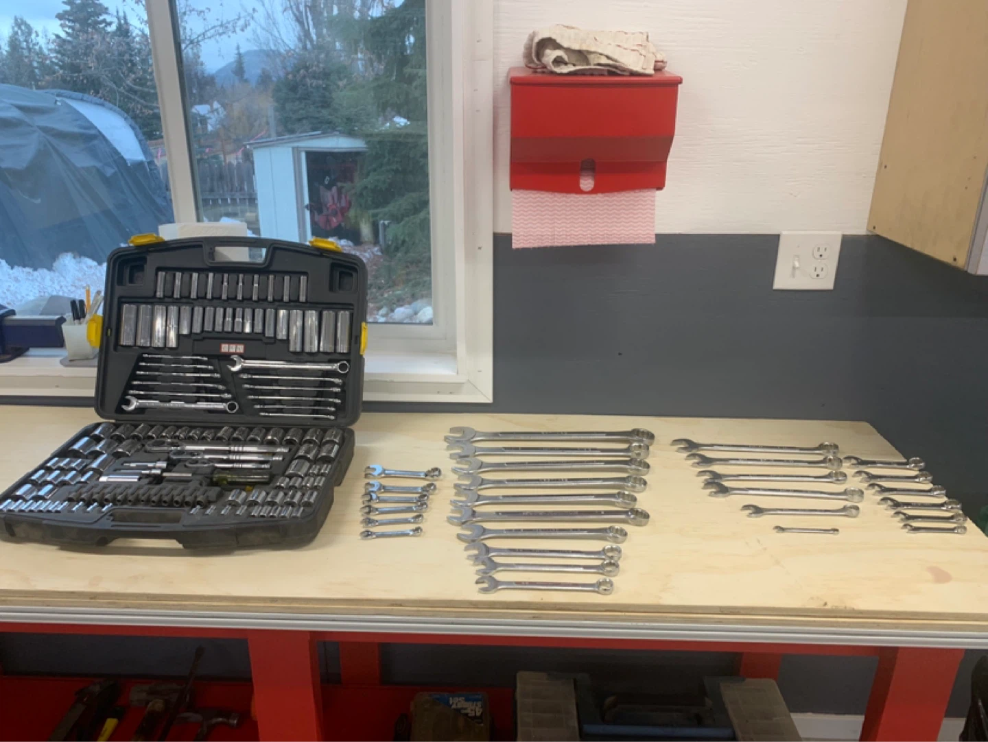 Stanley socket set and wrenches - photo 2