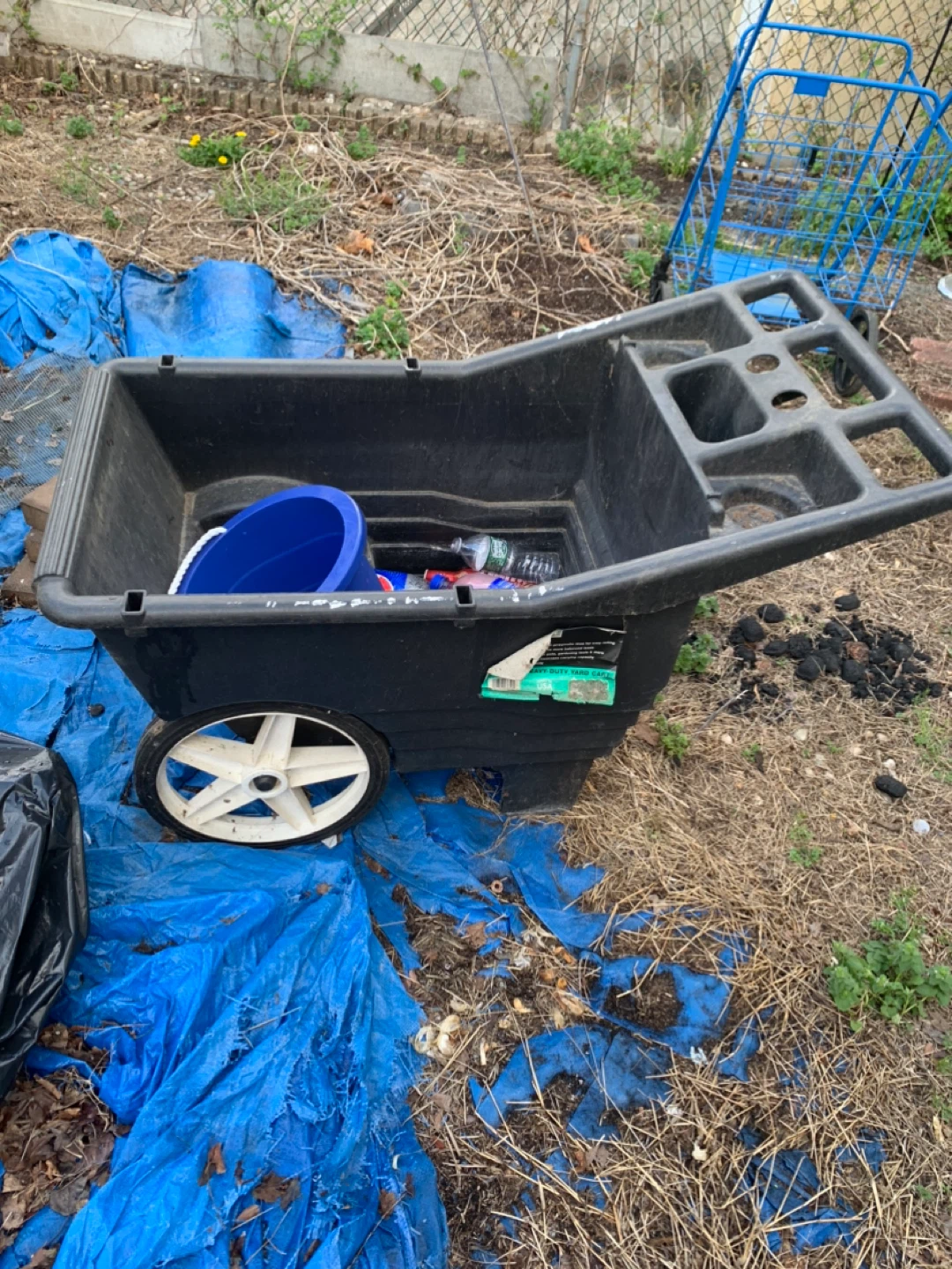 Heavy-Duty Yard Cart - photo 2