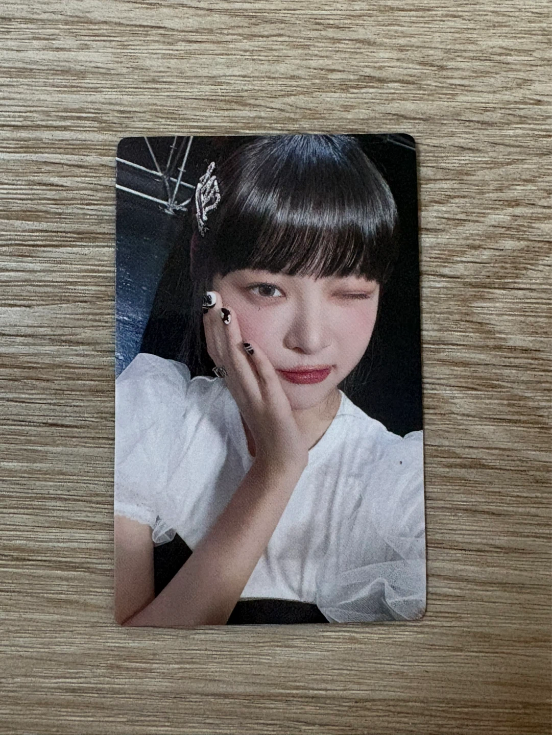 $4@1 LE SSERAFIM UNFORGIVEN Hong Eunchae Photocard - photo 5