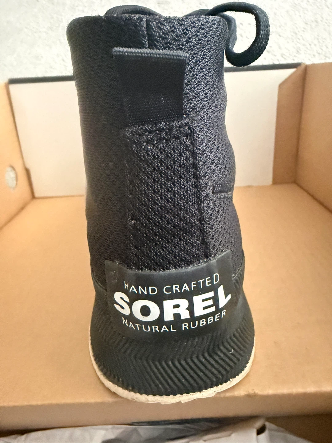 Sorel Out N About III Mid Sneaker WP Women's Size 7.5 - photo 2