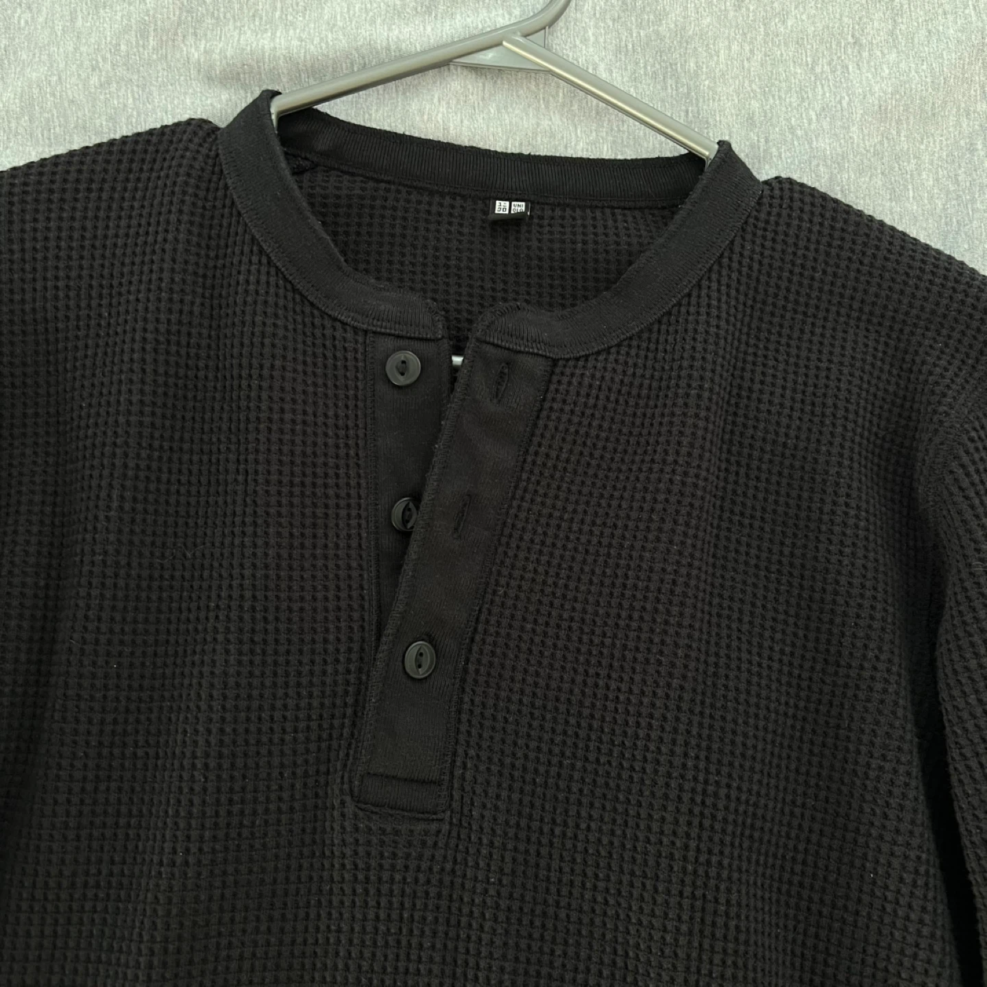 (Retail $79)Uniqlo Waffle Henley Shirt & Shorts Bundle - photo 3