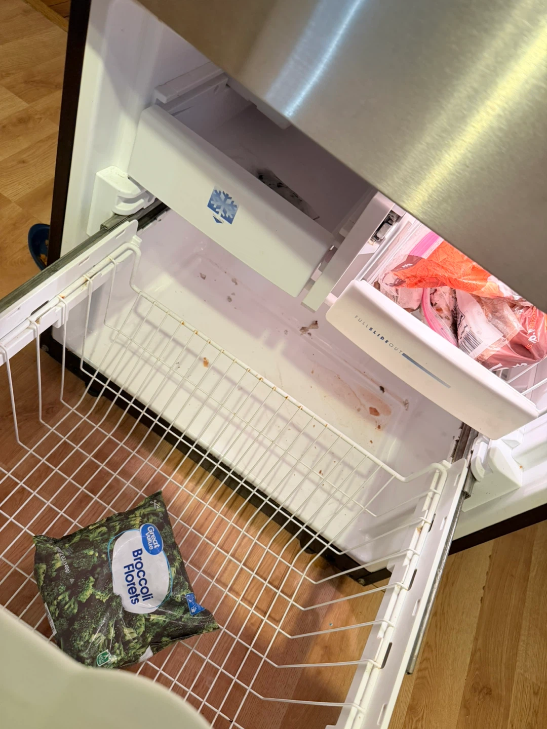 GE Stainless Steel Refrigerator - photo 2