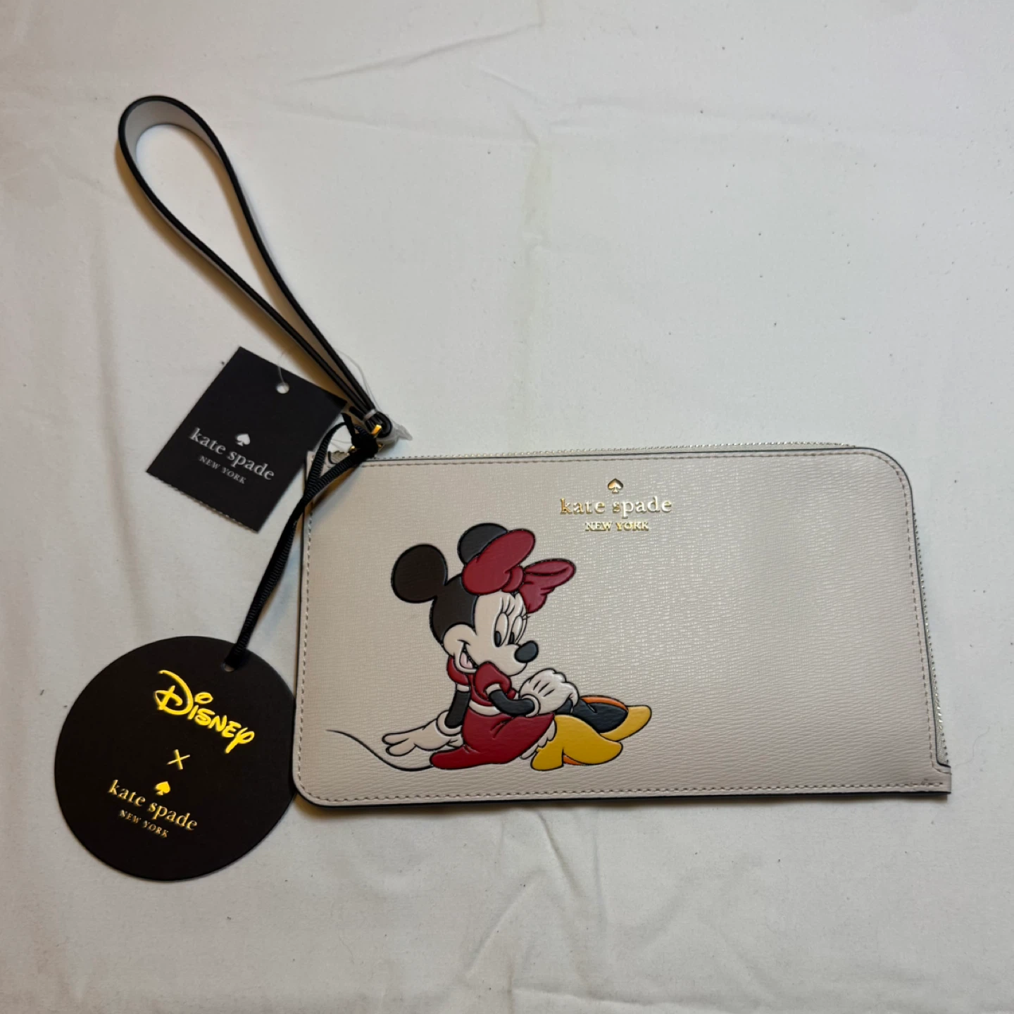 Kate Spade New York x Disney Minnie Mouse Wristlet