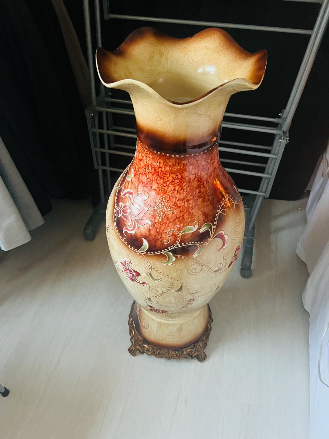 Decorative Pedestal Stannd with large pot - photo 2