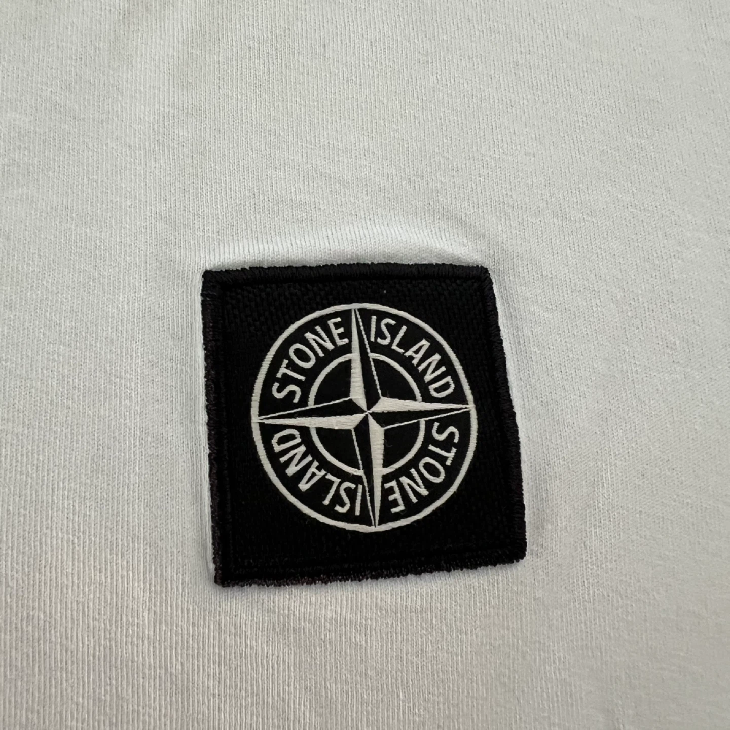 (Retail $310)Stone Island White T-Shirt Size L - photo 2