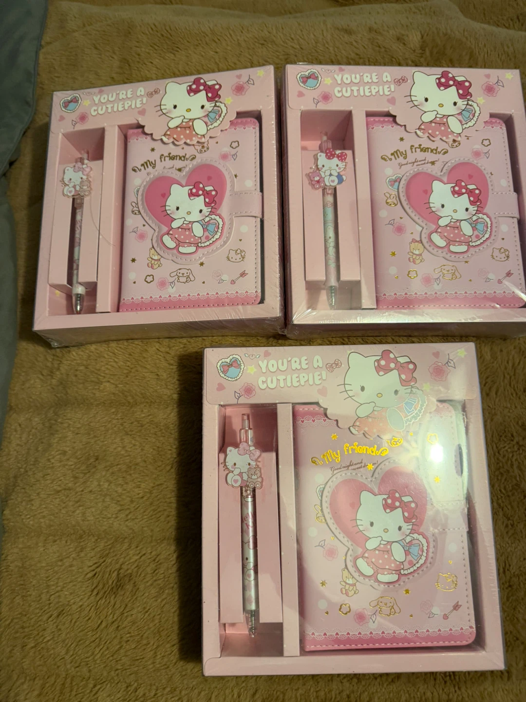 Hello Kitty Pink Notebook and Pen Set