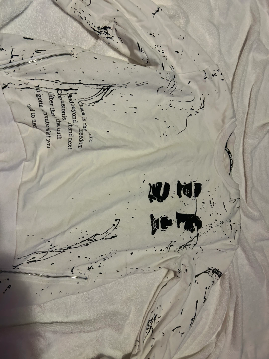 White Graphic Sweatshirt - photo 2
