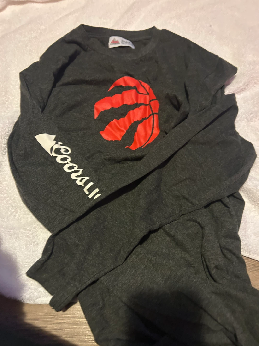 Coors Light Toronto Raptors Long Sleeve Shirt - photo 5