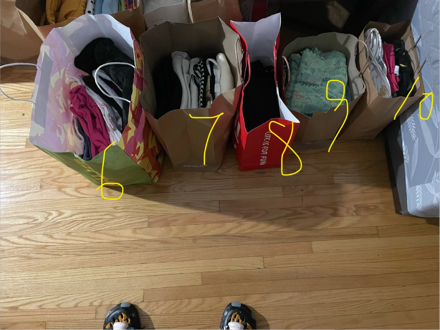 Blind Bag of assorted clothing items - photo 2