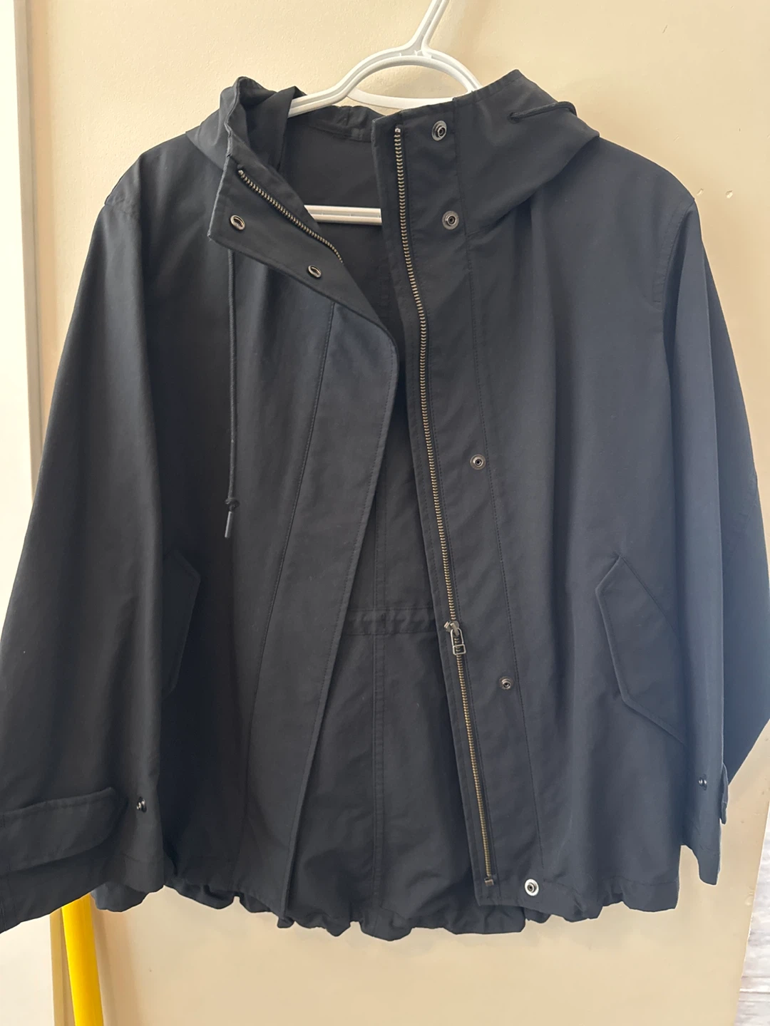 Uniqlo Black Hooded Jacket - Size M