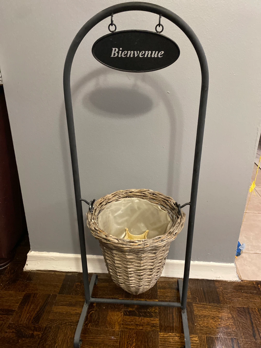 Welcome plant holder - photo 2