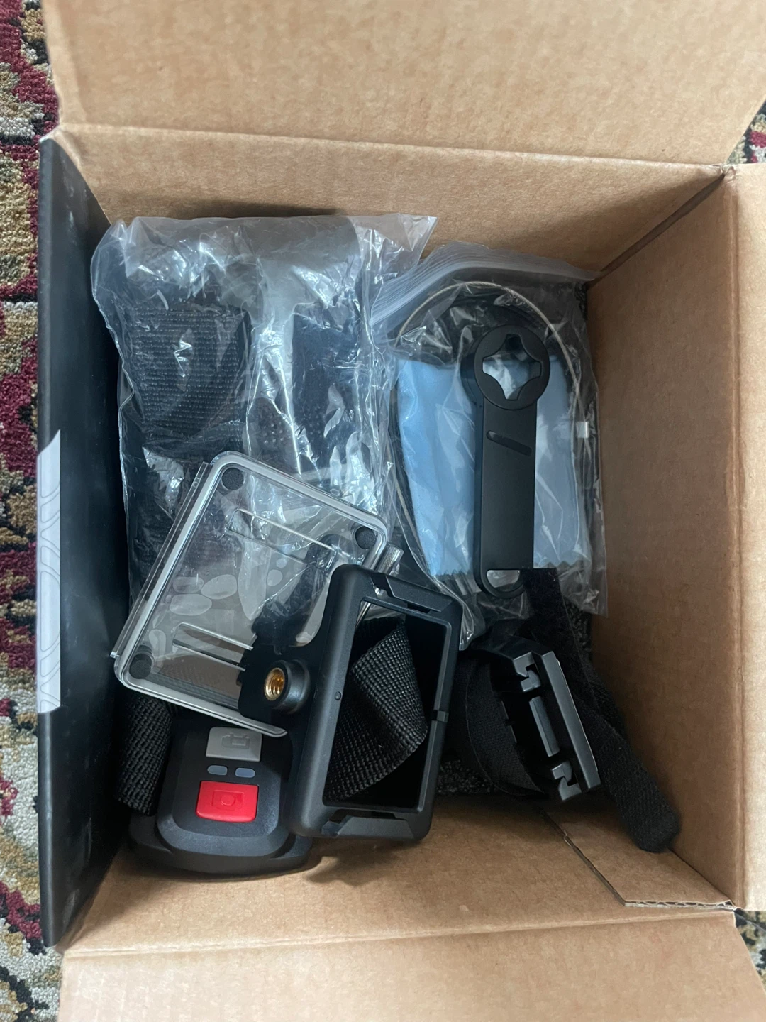 Akaso EK7000 4K Action Camera Bundle - photo 2