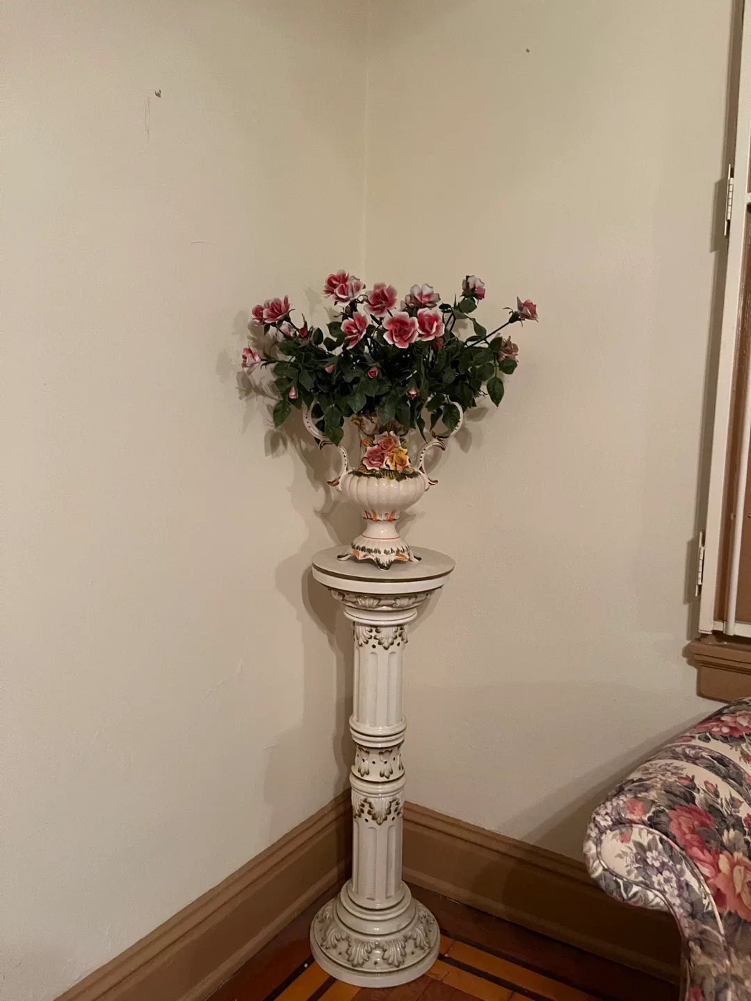 White Pedestal Stand with Ceramic Floral Urn