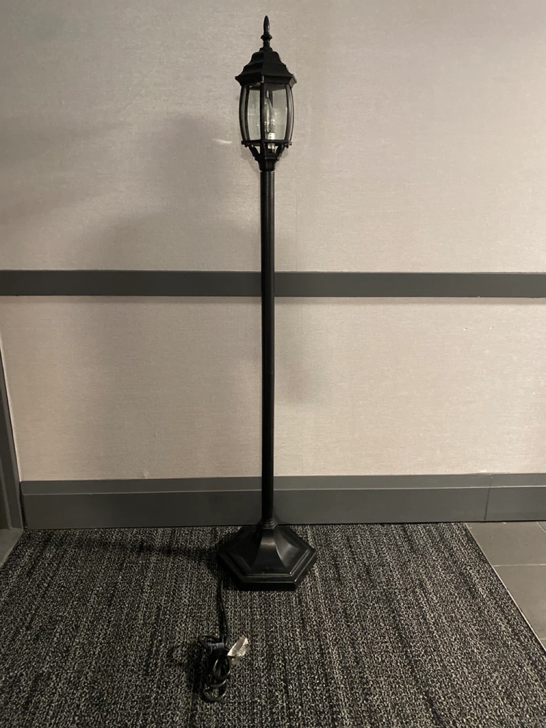 Outdoor post light