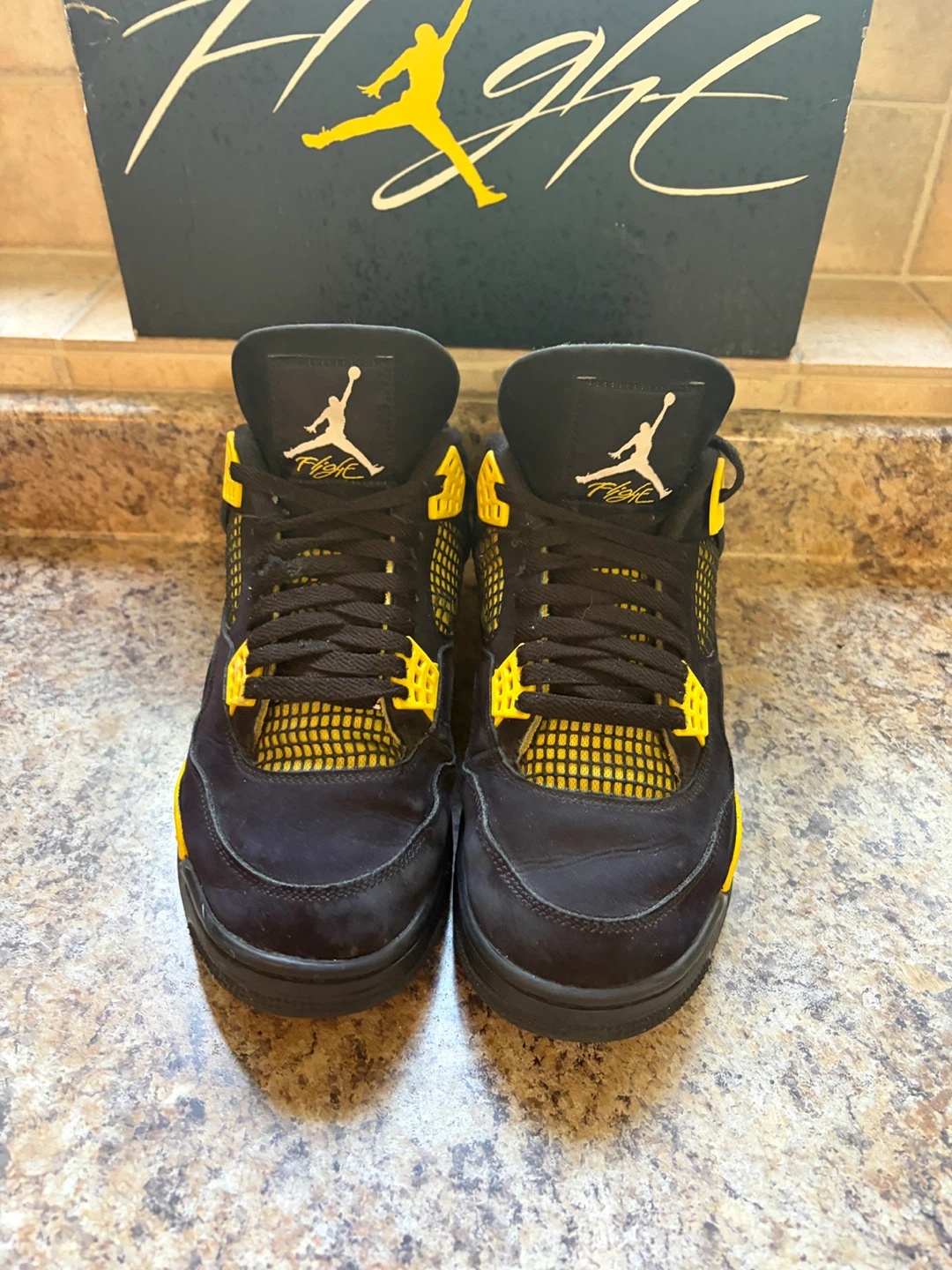 Air Jordan 4 Retro "Lightning" - photo 4