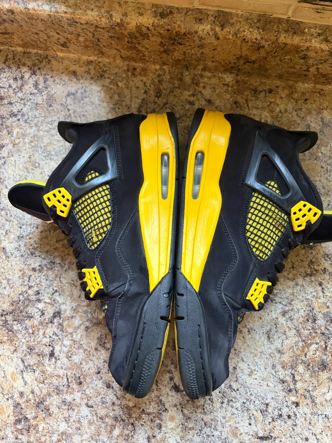 Air Jordan 4 Retro "Lightning" - photo 5