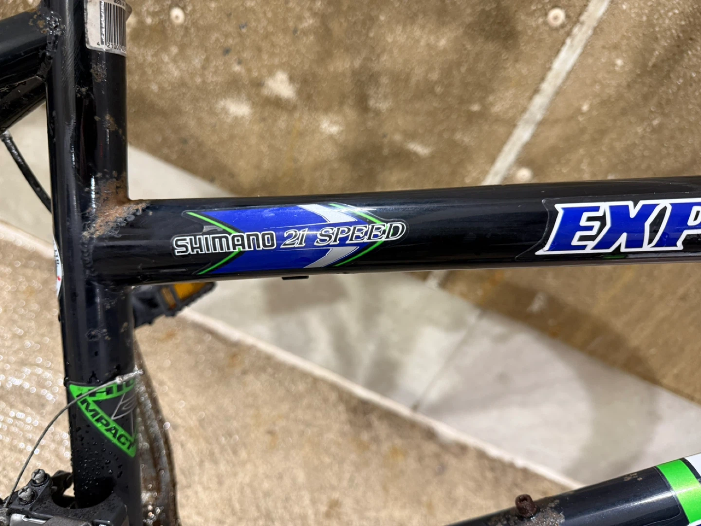 Akashi Explosion 21-Speed Mountain Bike - photo 3
