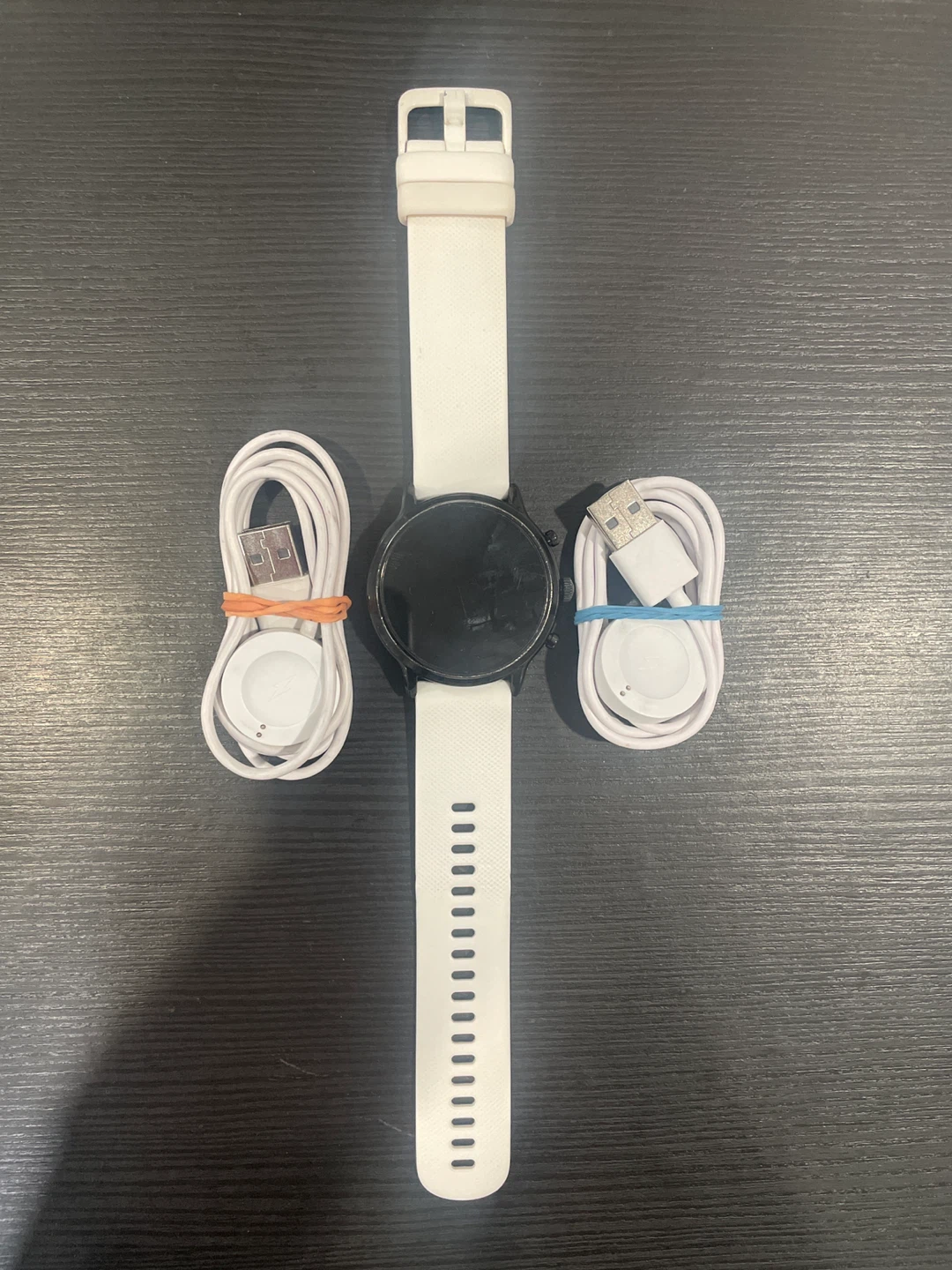 Fossil Gen 6 White Smartwatch with 2 Charging Cables - photo 3