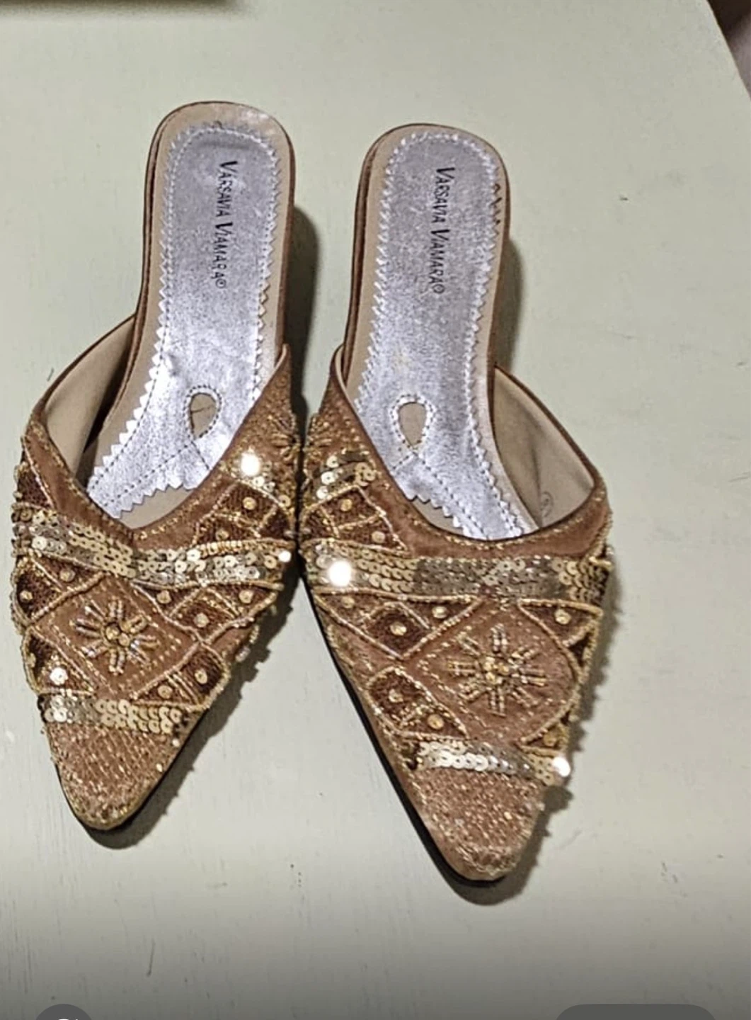 VASSAVA VAMAQ Embroidered Mules