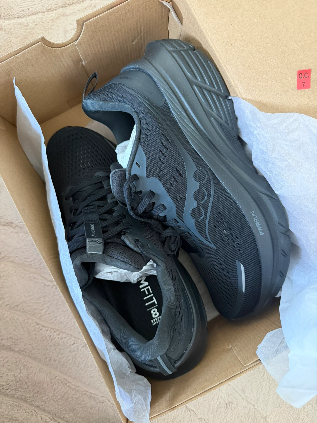 Saucony Guide 18 Triple Black Running Shoes - Men's Size 8 - photo 2