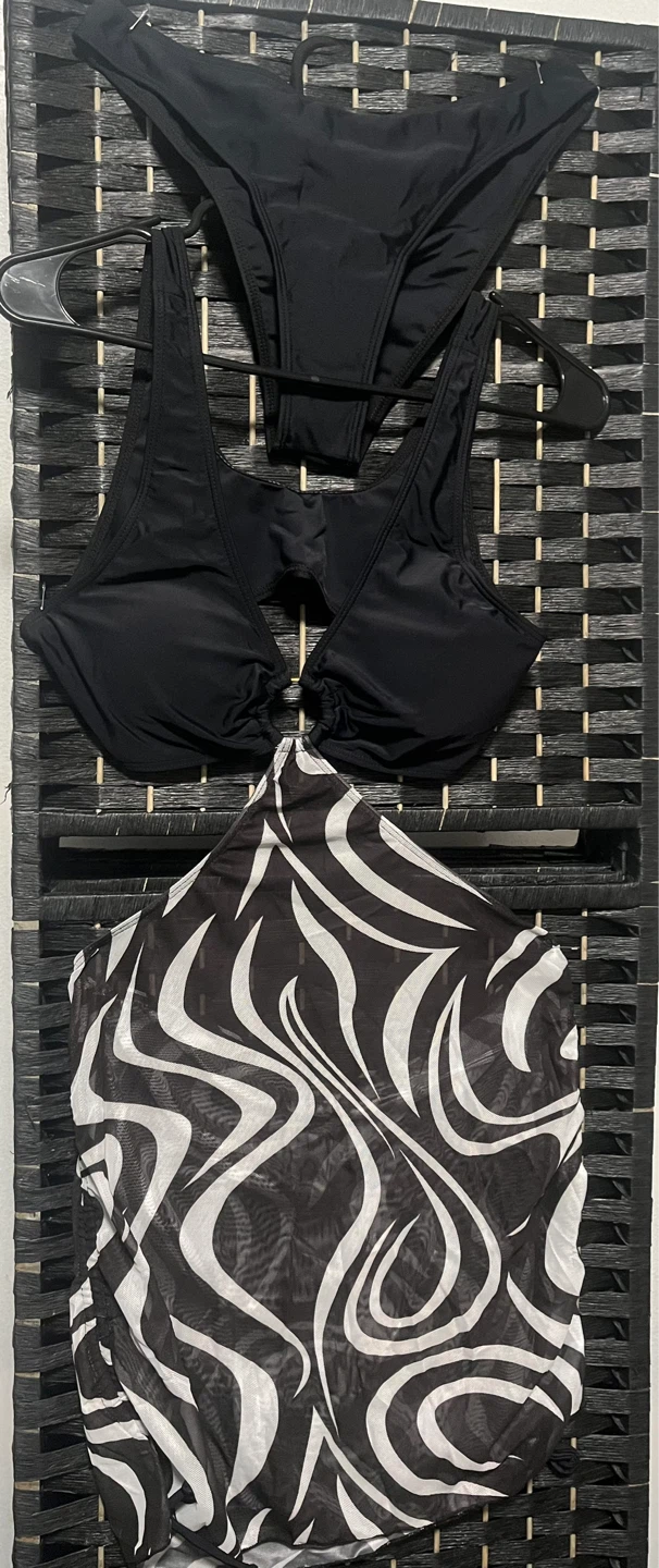 Black 3-Piece Bikini Set with Zebra Print Cover-Up