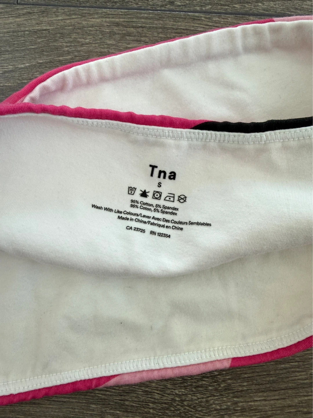 🆕 Tna Pink Camo Bandeau Top